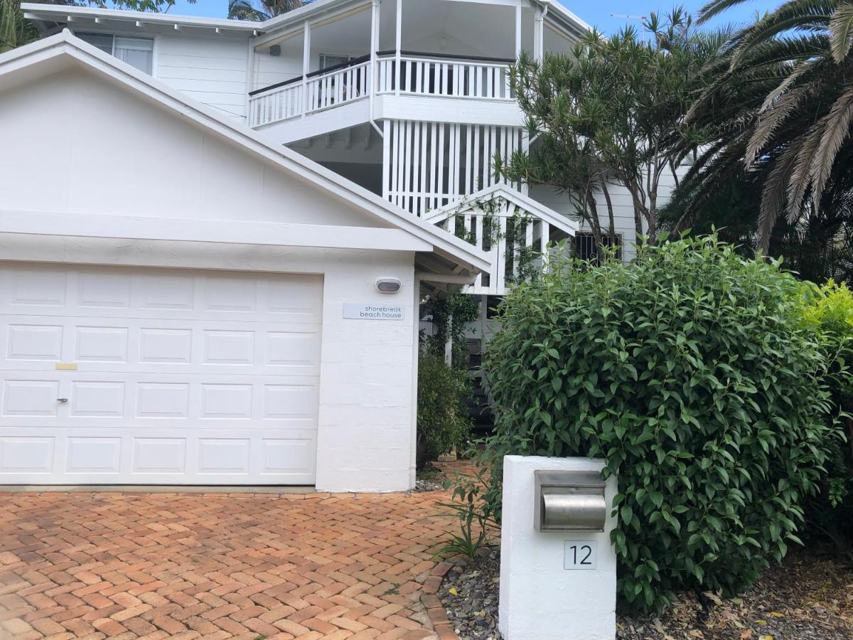 Shorebreak Studio Apartments Sapphire Beach Exterior foto